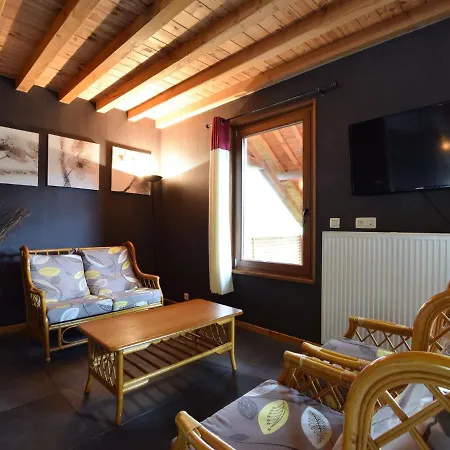 Cosy Holiday Home In Rendeux La-Roche-en-Ardenne Exterior photo